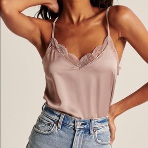 Abercrombie & Fitch Lace Trim Double Strap Cami 🌸
